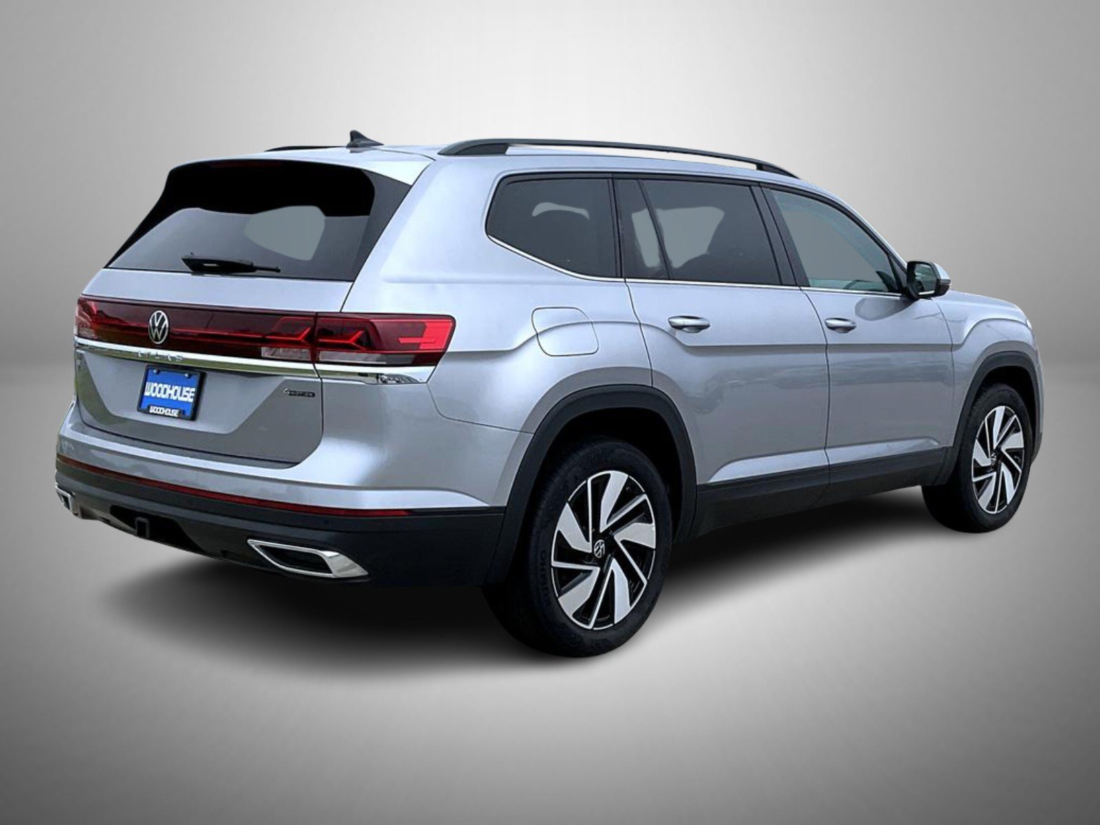Used 2025 Volkswagen Atlas SE AWD/4WD image 5