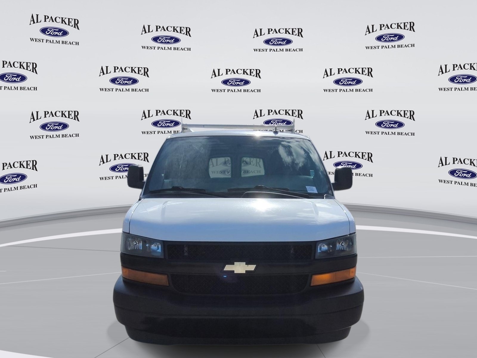 Used 2020 Chevrolet Express 2500 Extended w/ Driver Convenience Package RWD image 8