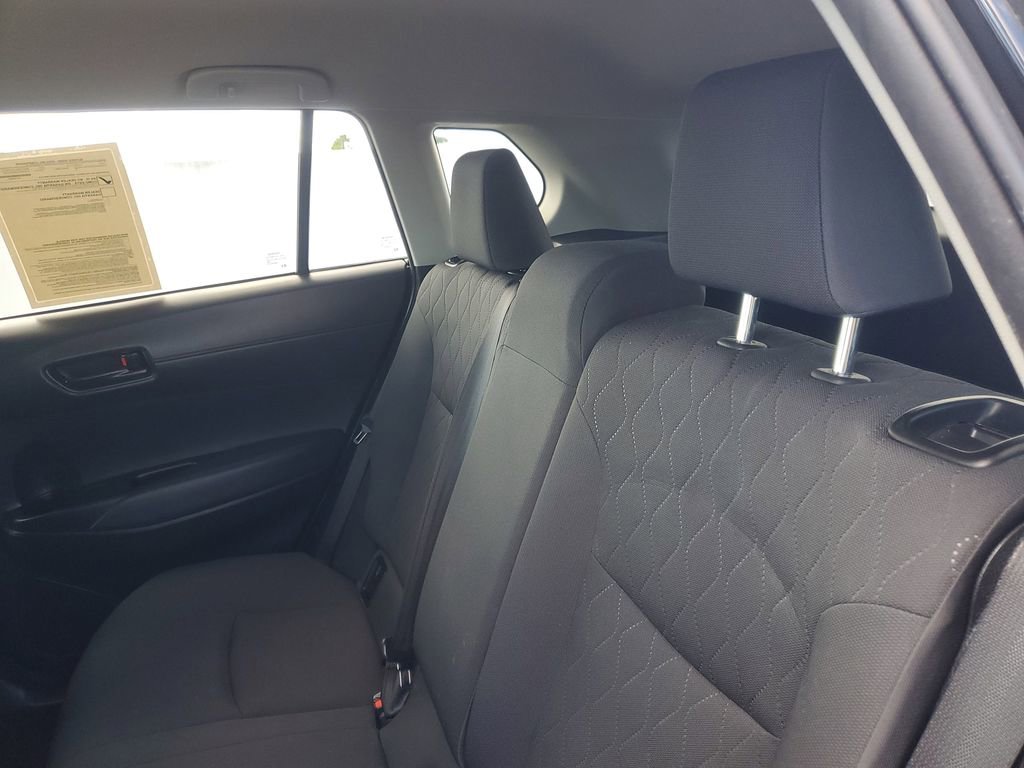 Used 2022 Toyota Corolla Cross LE image 12