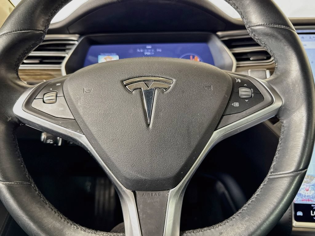 Used 2015 Tesla Model S 70D AWD/4WD image 39