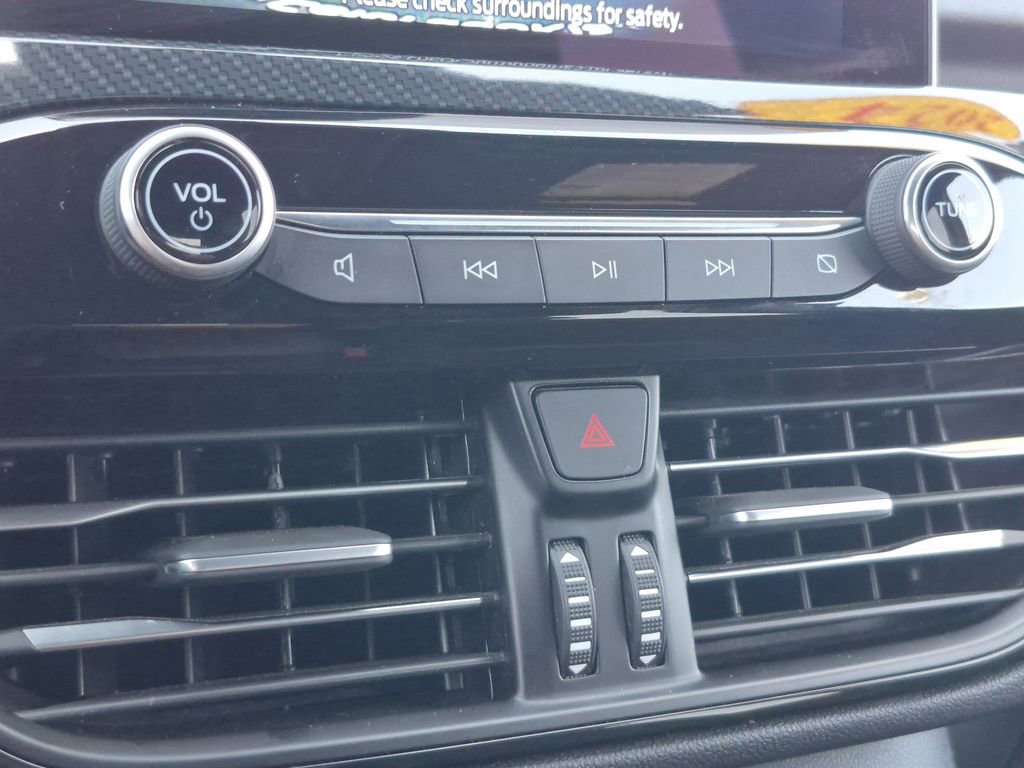 Used 2024 Ford Escape ST-Line image 24