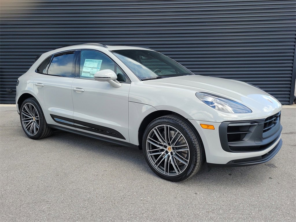 New 2026 Porsche Macan GTS image 9