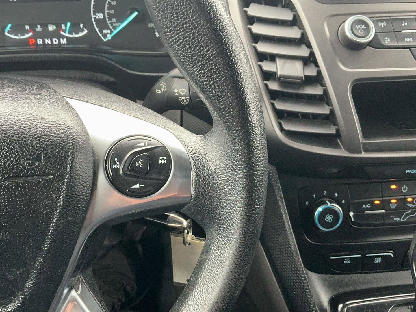 Used 2020 Ford Transit Connect XL image 14