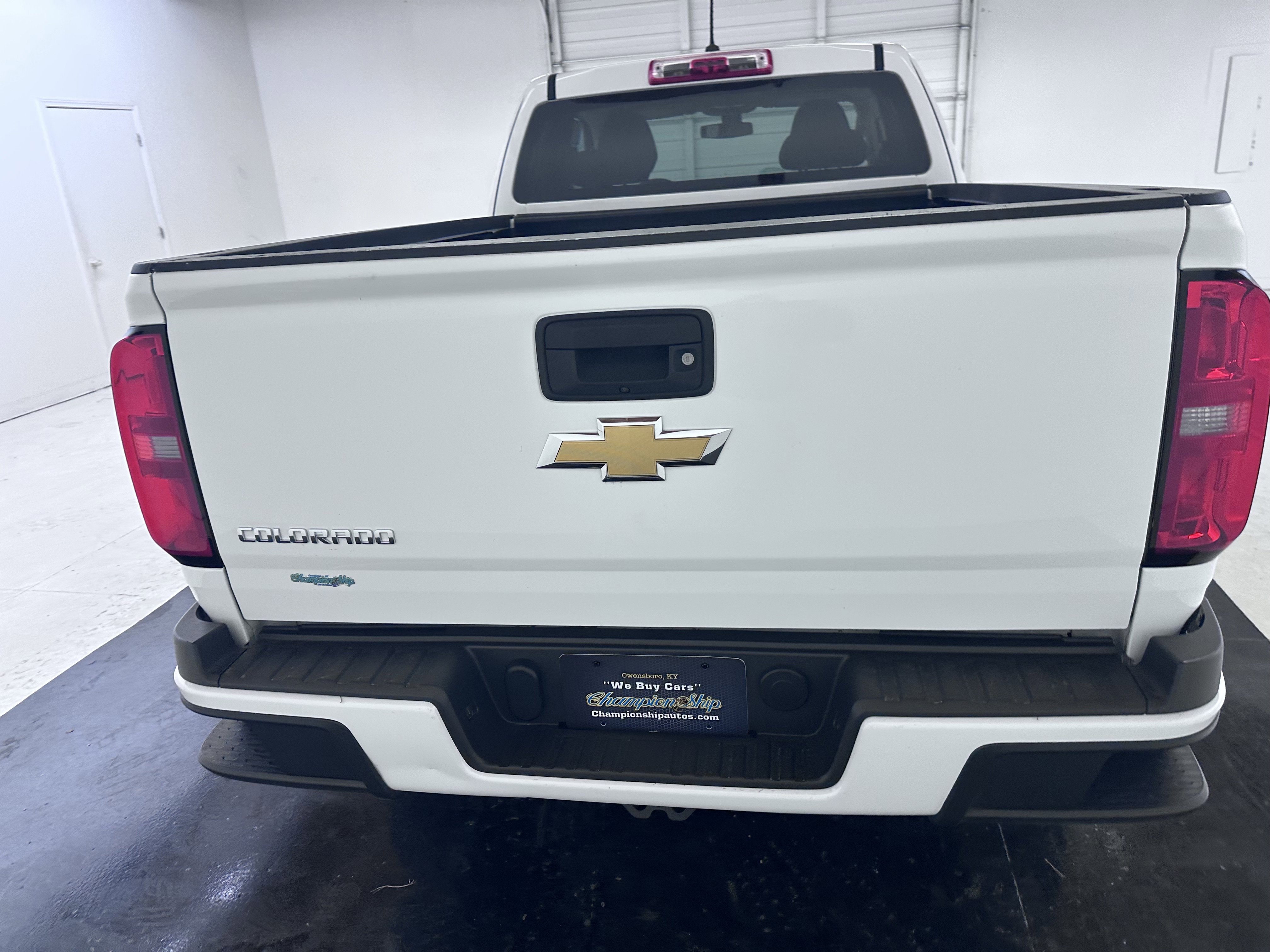 Used 2017 Chevrolet Colorado W/T w/ WT Convenience Package AWD/4WD image 11