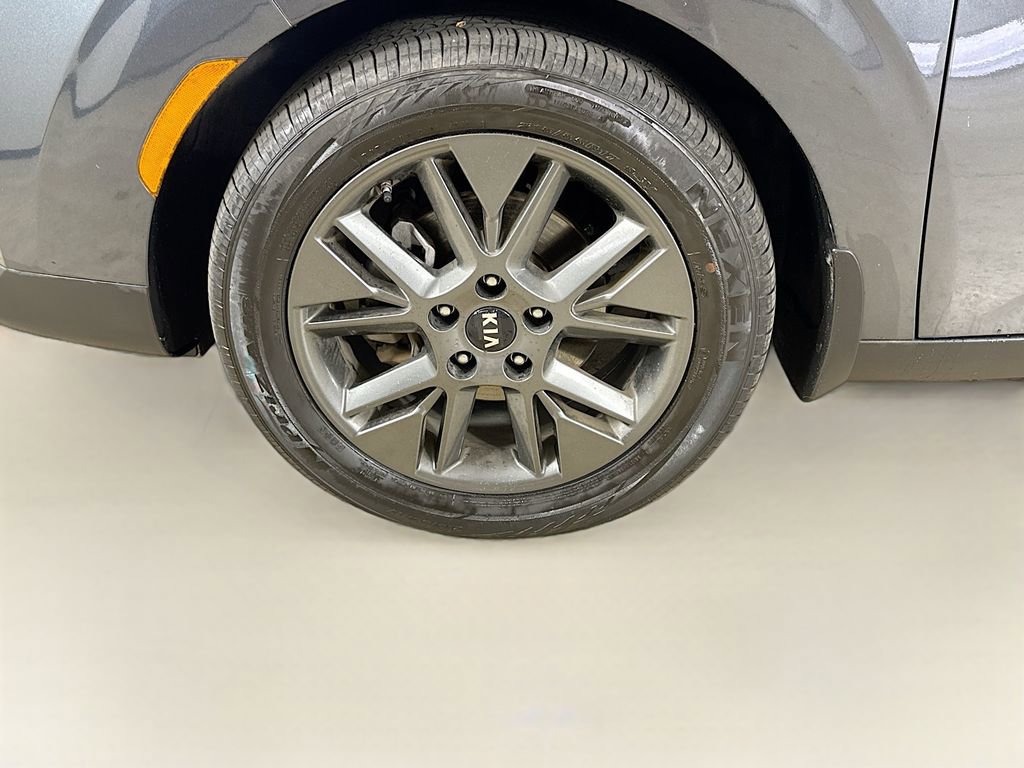 Used 2021 Kia Soul EX FWD image 27