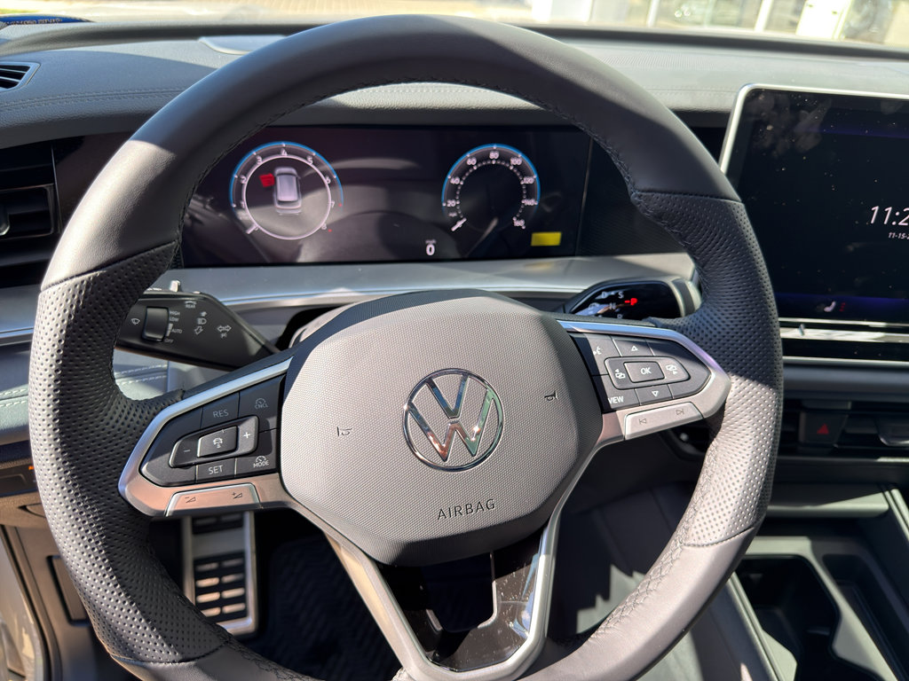 New 2026 Volkswagen Tiguan SE R-Line image 19