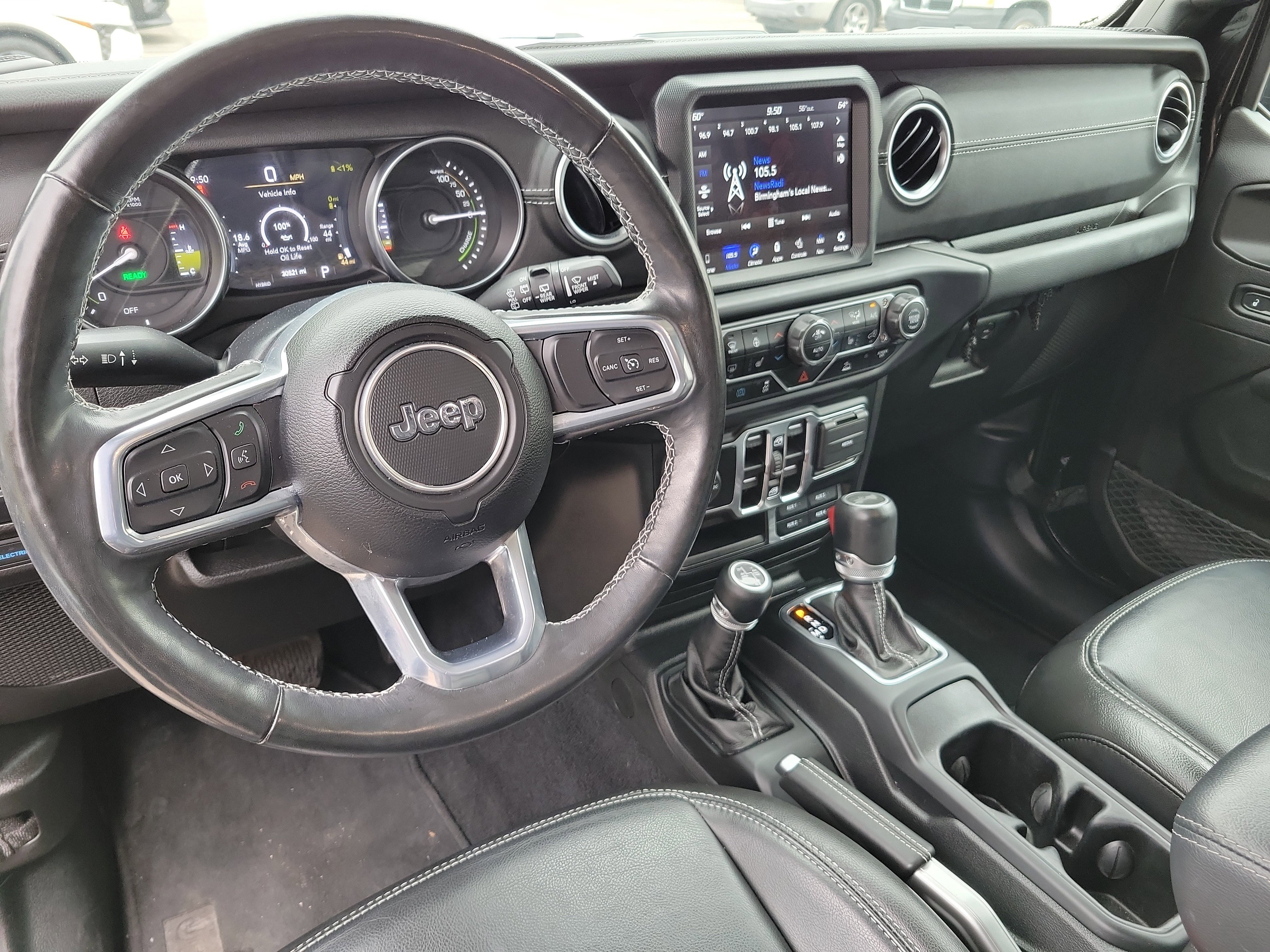 Used 2022 Jeep Wrangler Unlimited Sahara w/ Cold Weather Group image 2