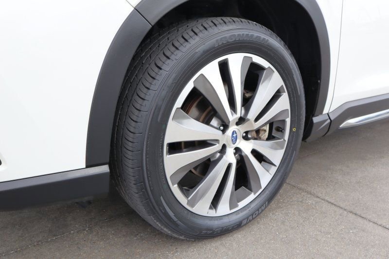 Used 2021 Subaru Ascent Limited w/ Technology Package image 8