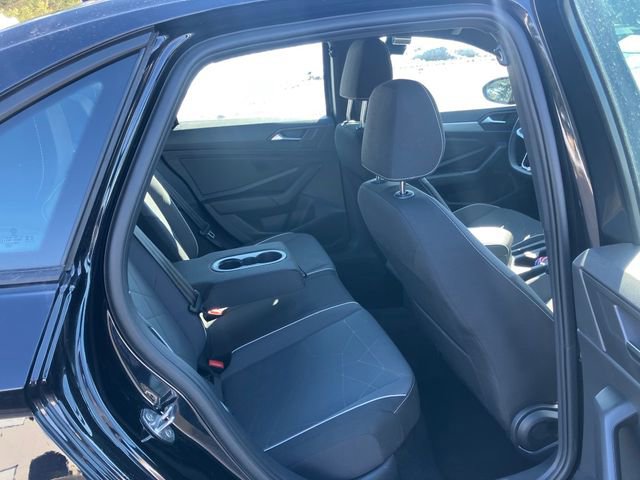 Used 2025 Volkswagen Jetta Sport image 17