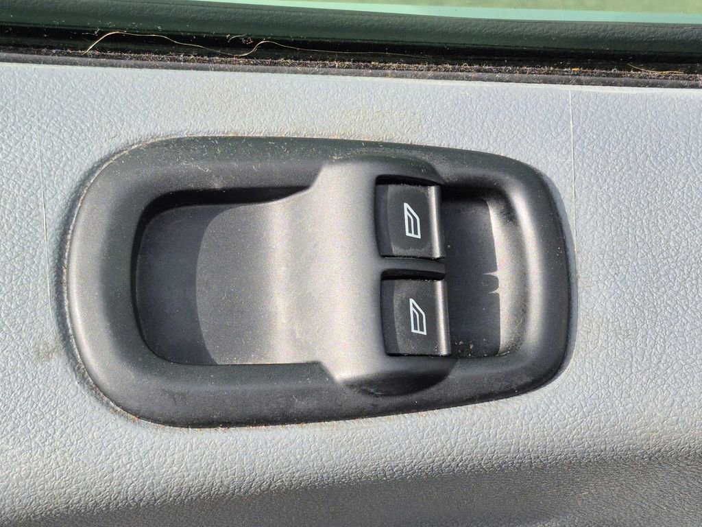 Used 2018 Ford Transit 350 XLT image 14