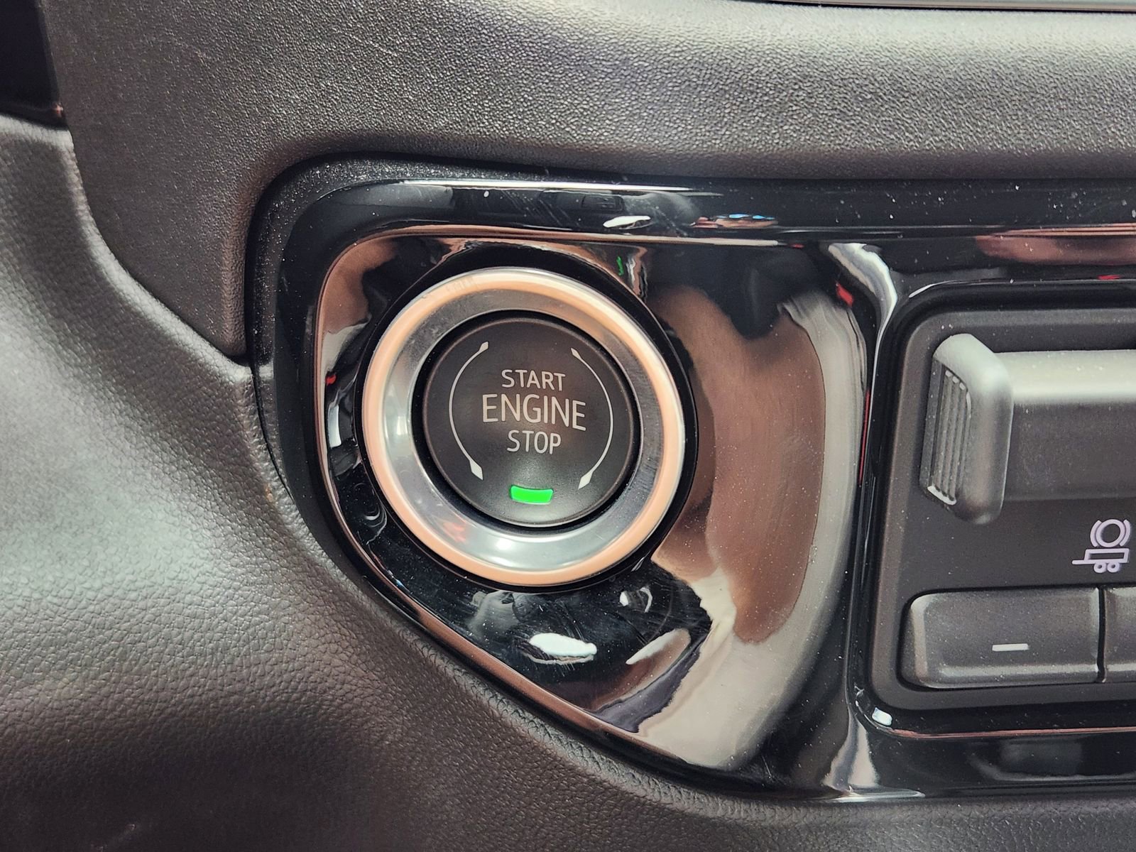 Used 2026 Chevrolet Silverado 1500 High Country w/ Midnight Edition image 22