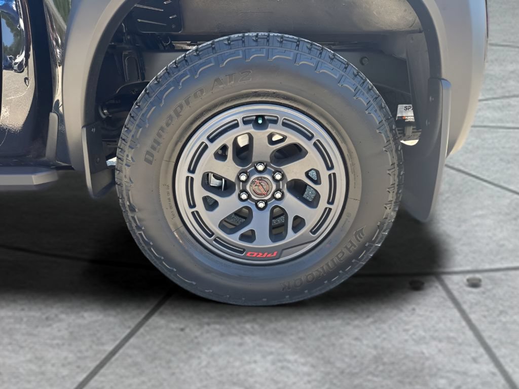 Used 2025 Nissan Frontier PRO-4X AWD/4WD image 31