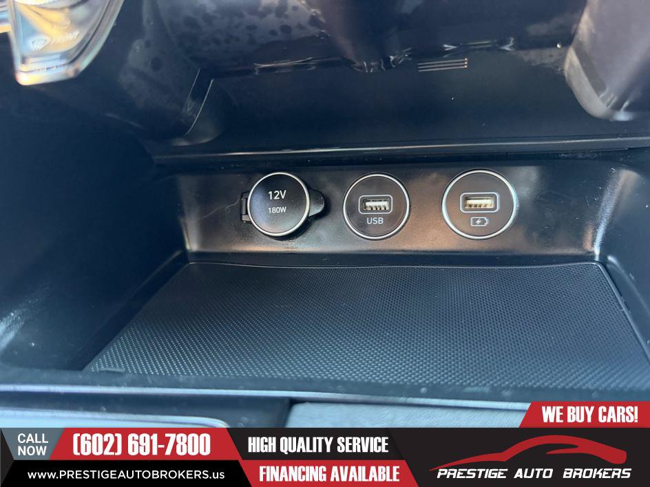 Used 2022 Genesis G70 2.0T RWD image 36