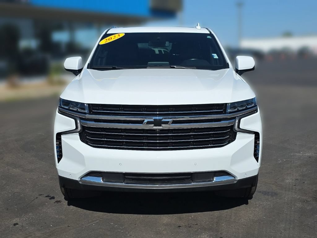Used 2023 Chevrolet Tahoe LT w/ Luxury Package AWD/4WD image 3