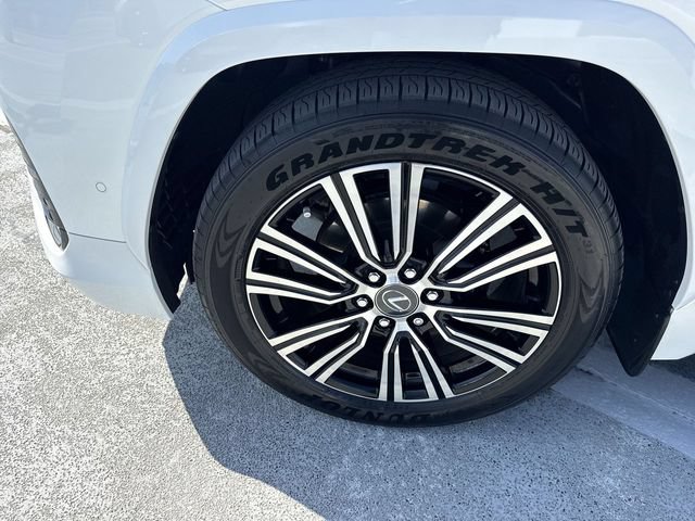 Certified 2025 Lexus LX 700h Luxury w/ Appearance Package AWD/4WD image 10