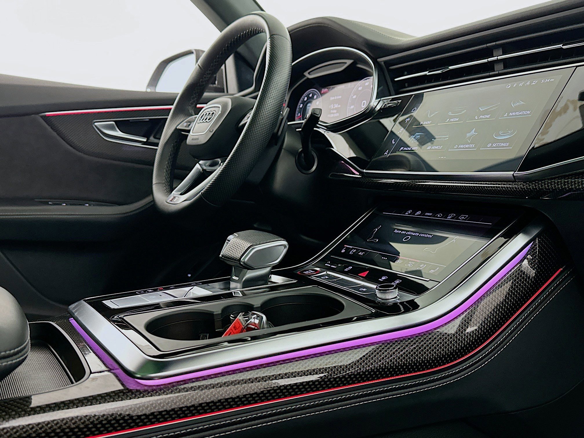 Used 2022 Audi SQ8 Prestige w/ Prestige Package image 30