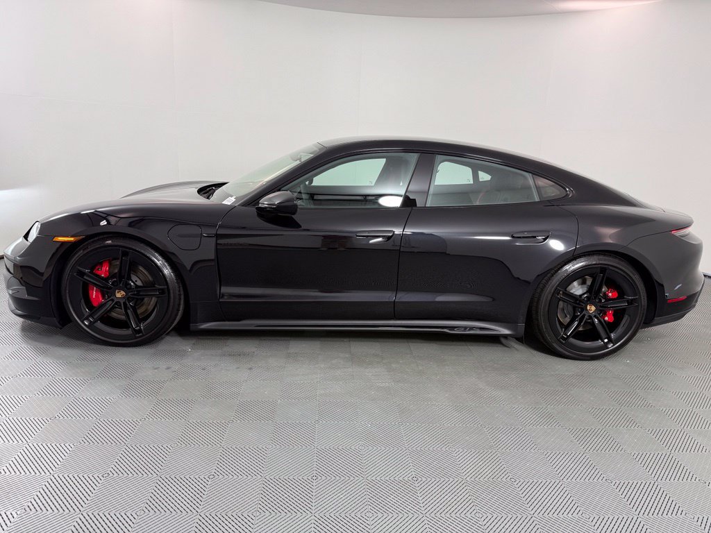 New 2026 Porsche Taycan GTS AWD/4WD image 2