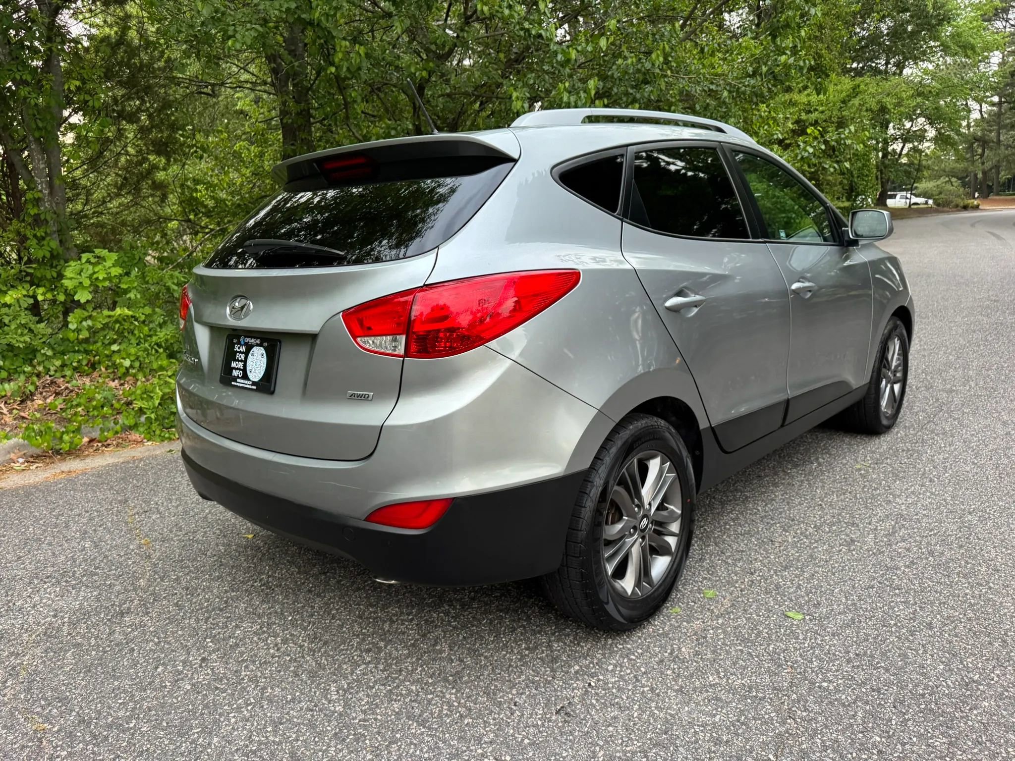 Used 2015 Hyundai Tucson SE AWD/4WD image 3