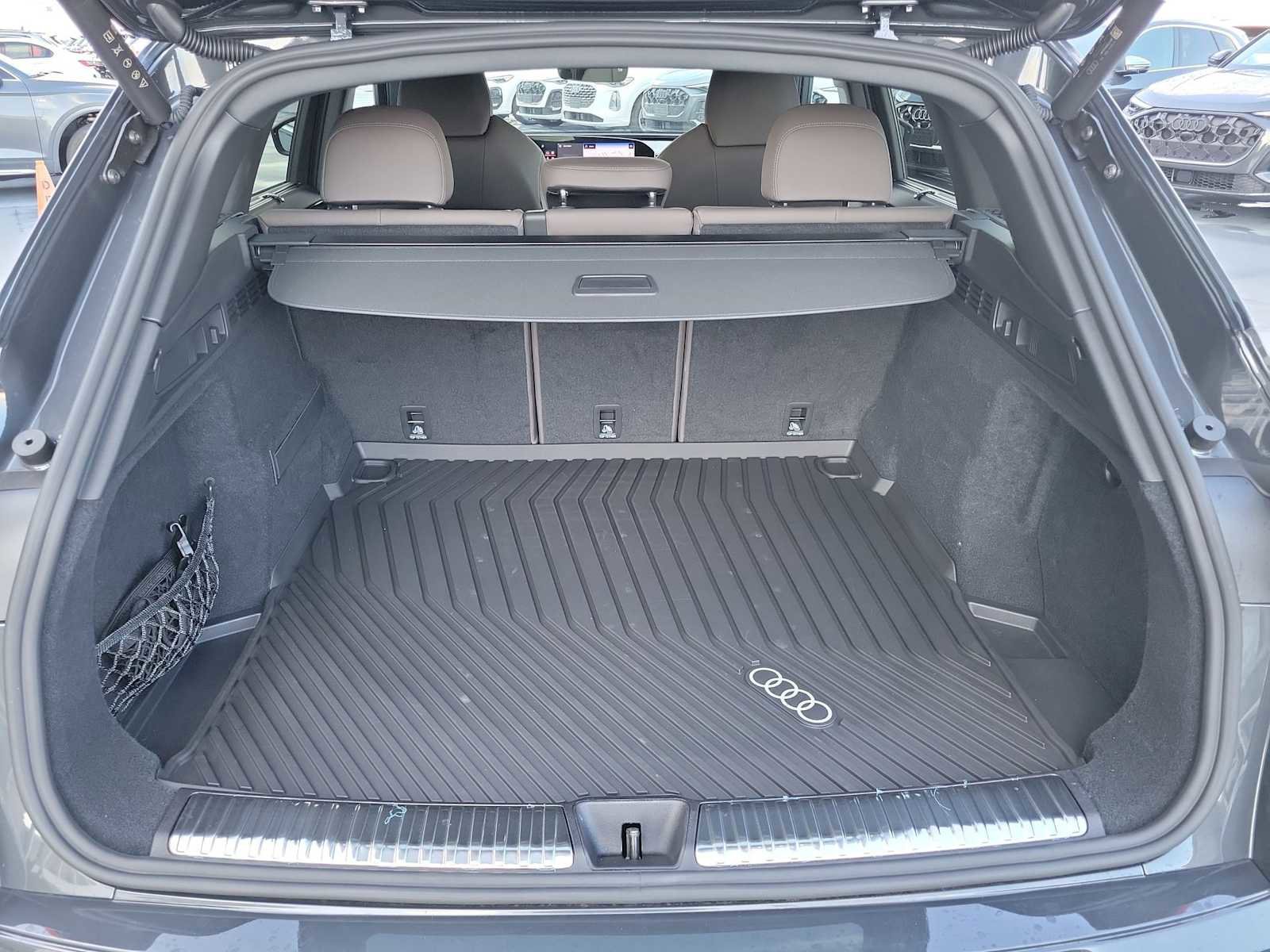 Used 2025 Audi Q5 Premium Plus w/ Premium Plus AWD/4WD image 33