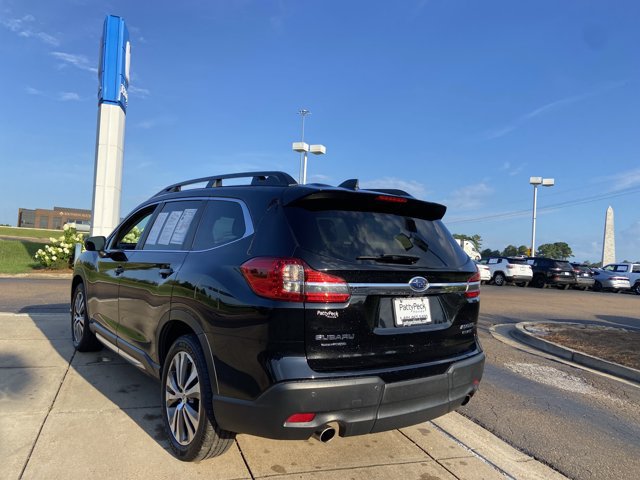 Used 2022 Subaru Ascent Limited AWD/4WD image 10