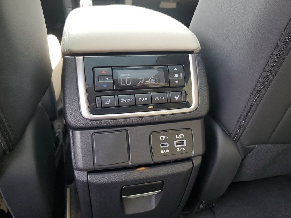 Certified 2026 Subaru Ascent Limited AWD/4WD image 18