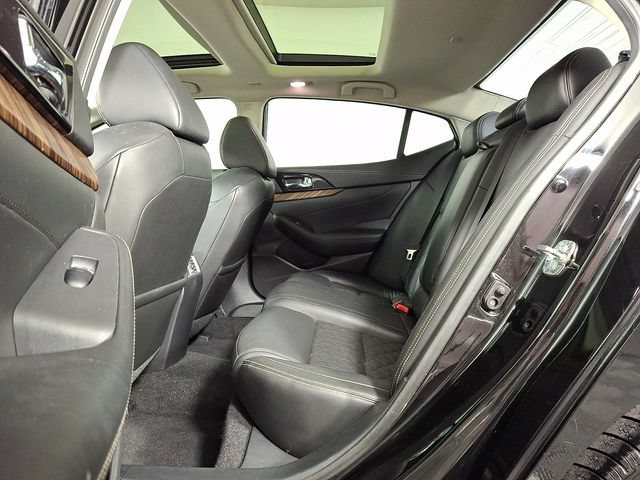 Used 2016 Nissan Maxima Platinum w/ Interior Lighting Package FWD image 13
