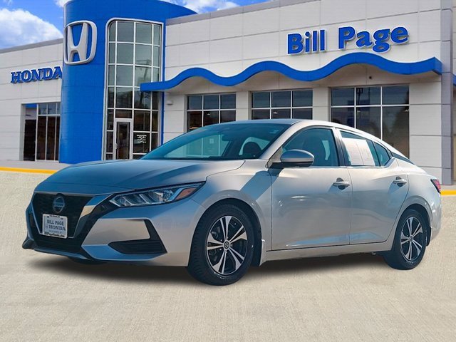 Used 2020 Nissan Sentra SV image 2