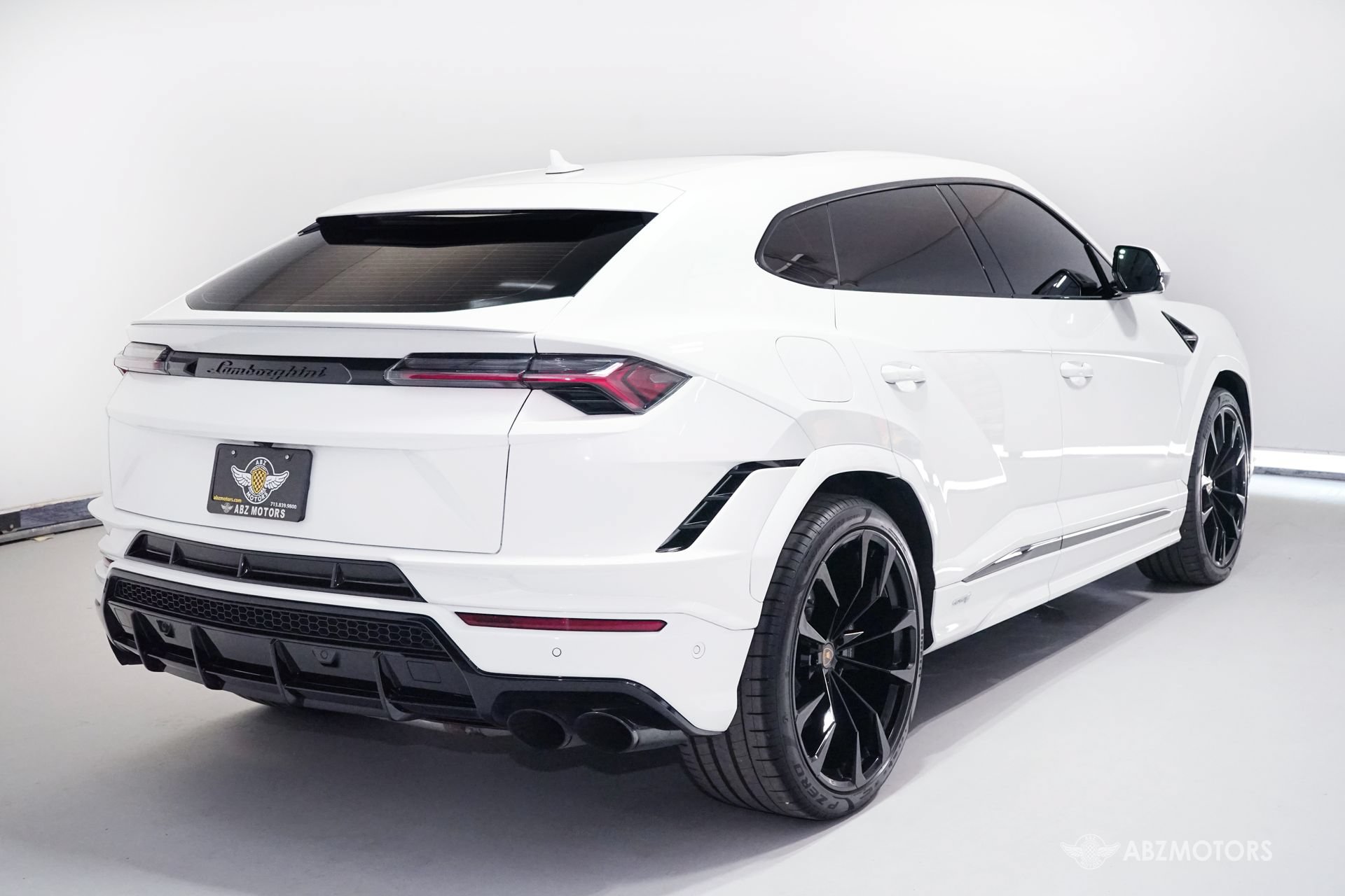 Used 2023 Lamborghini Urus S AWD/4WD image 5