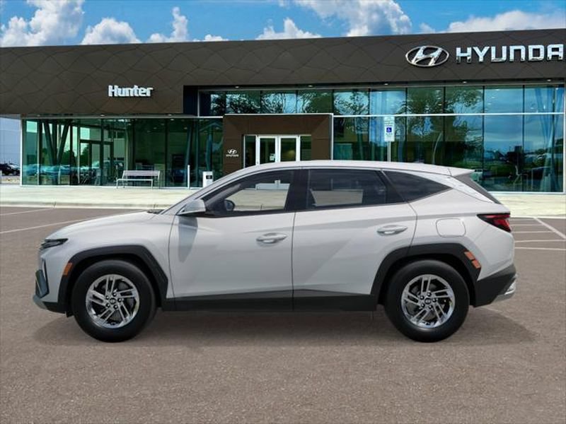 New 2026 Hyundai Tucson SE FWD image 3