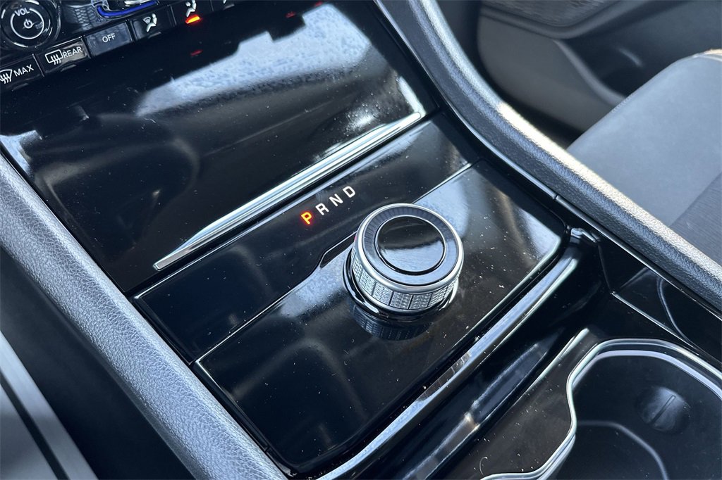 Used 2023 Jeep Grand Cherokee Laredo image 19