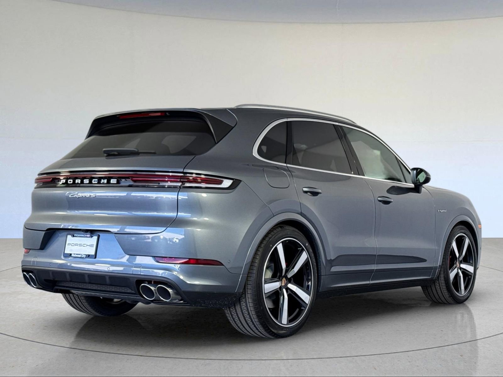 New 2026 Porsche Cayenne S image 8