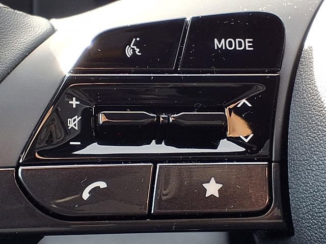 New 2026 Hyundai Elantra Sport image 23