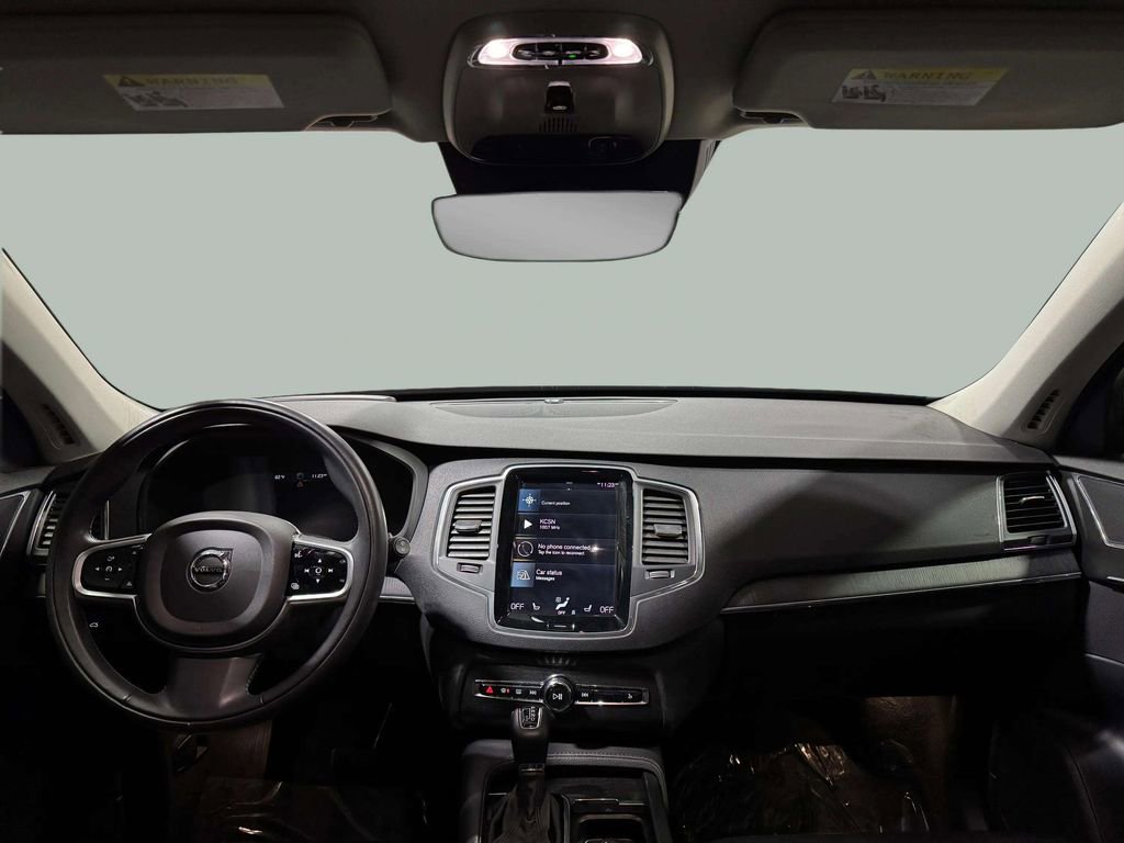 Used 2020 Volvo XC90 T6 Momentum w/ Protection Package image 18