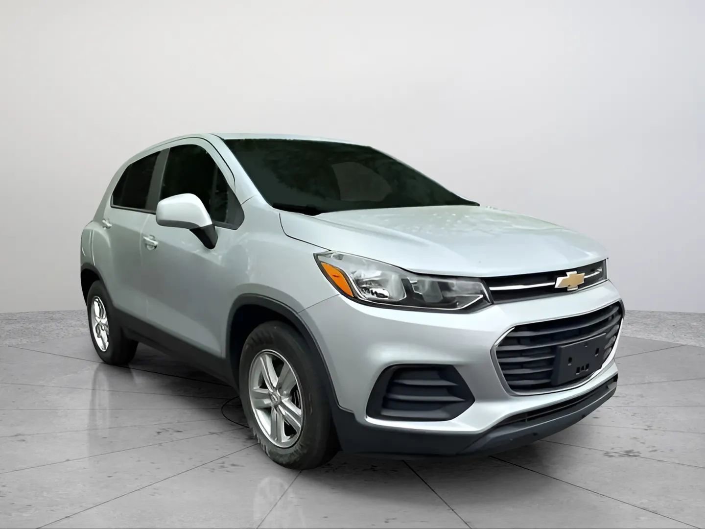 Used 2020 Chevrolet Trax LS w/ Tint and Cruise Package image 22
