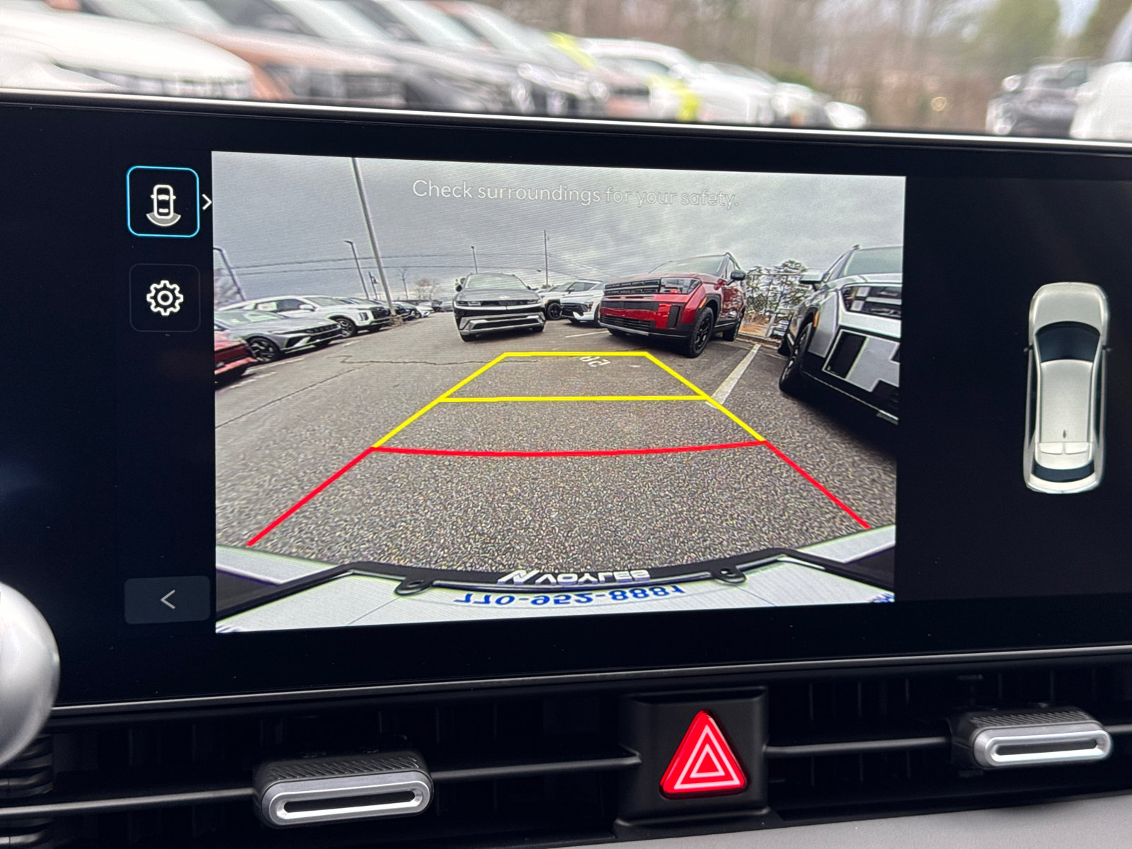 New 2025 Hyundai Ioniq 5 SE image 24