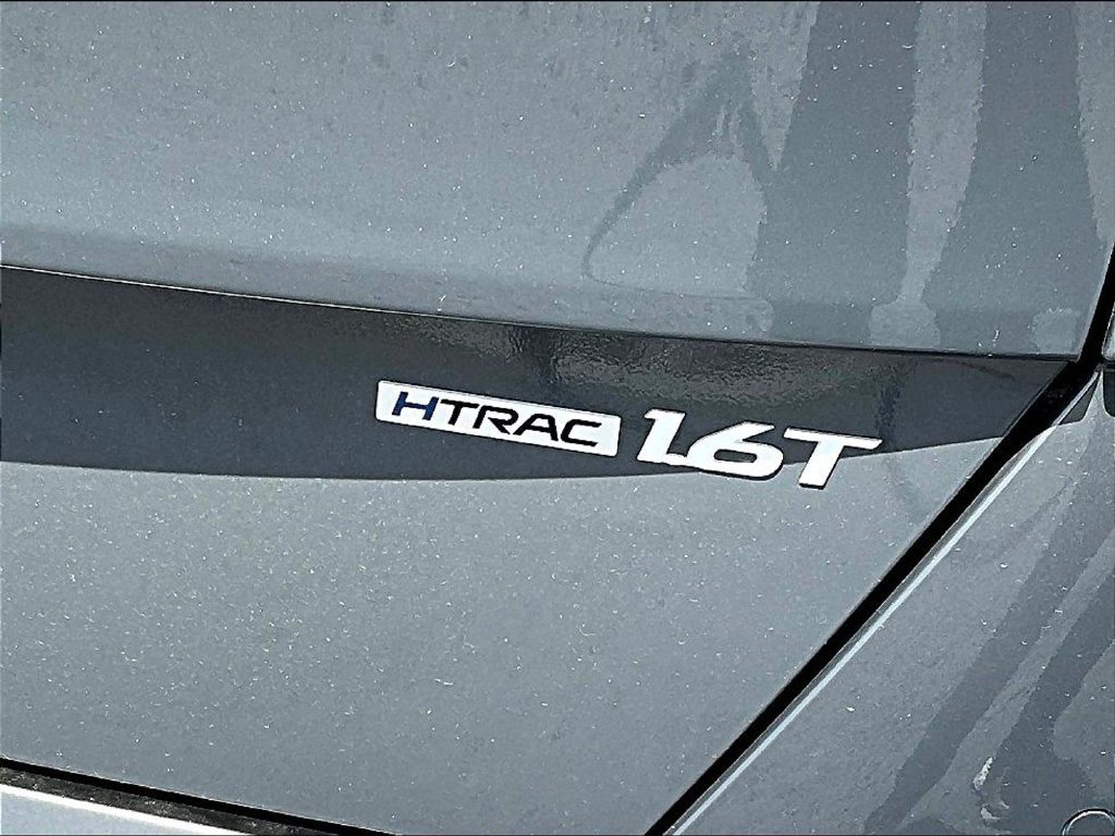 New 2026 Hyundai Kona Limited AWD/4WD image 8