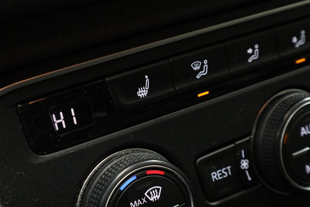 Used 2019 Volkswagen Atlas SE w/ Towing Package image 4