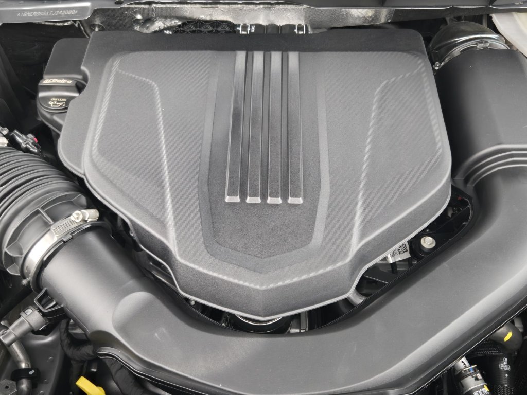 New 2026 Chevrolet Traverse LT w/ Midnight/Sport Edition FWD image 36