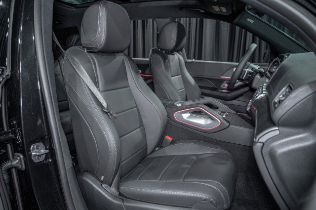 Certified 2025 Mercedes-Benz GLS 450 4MATIC image 16