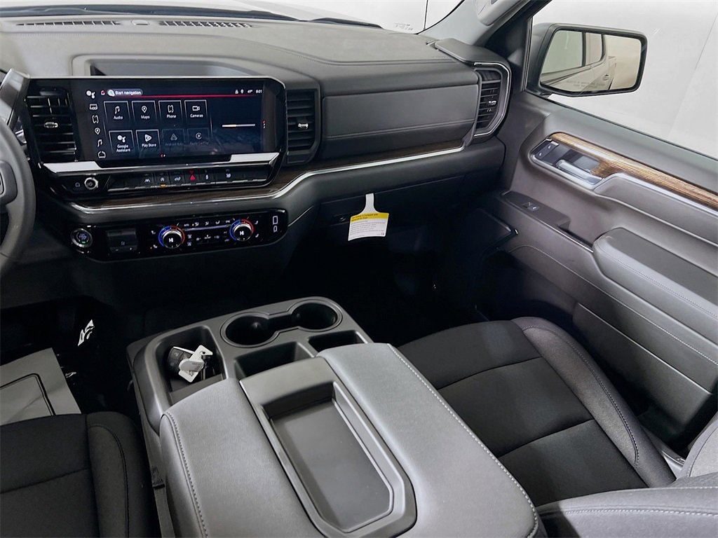 Used 2025 GMC Sierra 1500 Elevation image 21