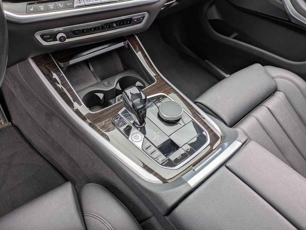 Used 2021 BMW X5 xDrive40i w/ Convenience Package image 14
