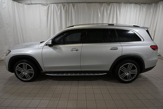 Used 2020 Mercedes-Benz GLS 450 4MATIC image 11