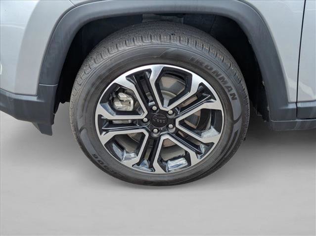 Used 2024 Jeep Compass Limited image 21