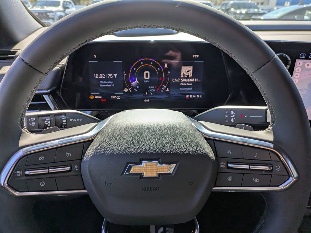 New 2026 Chevrolet Suburban Premier image 32