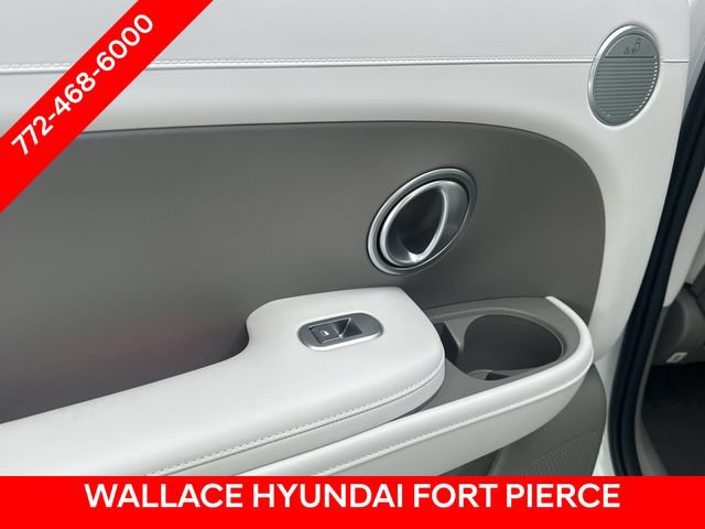Used 2026 Hyundai Palisade SEL Premium FWD image 12