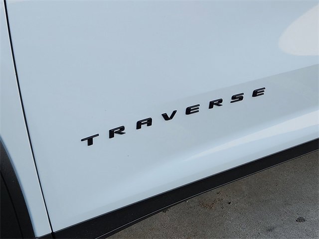 New 2026 Chevrolet Traverse Z71 w/ Enhanced Driving Package image 4
