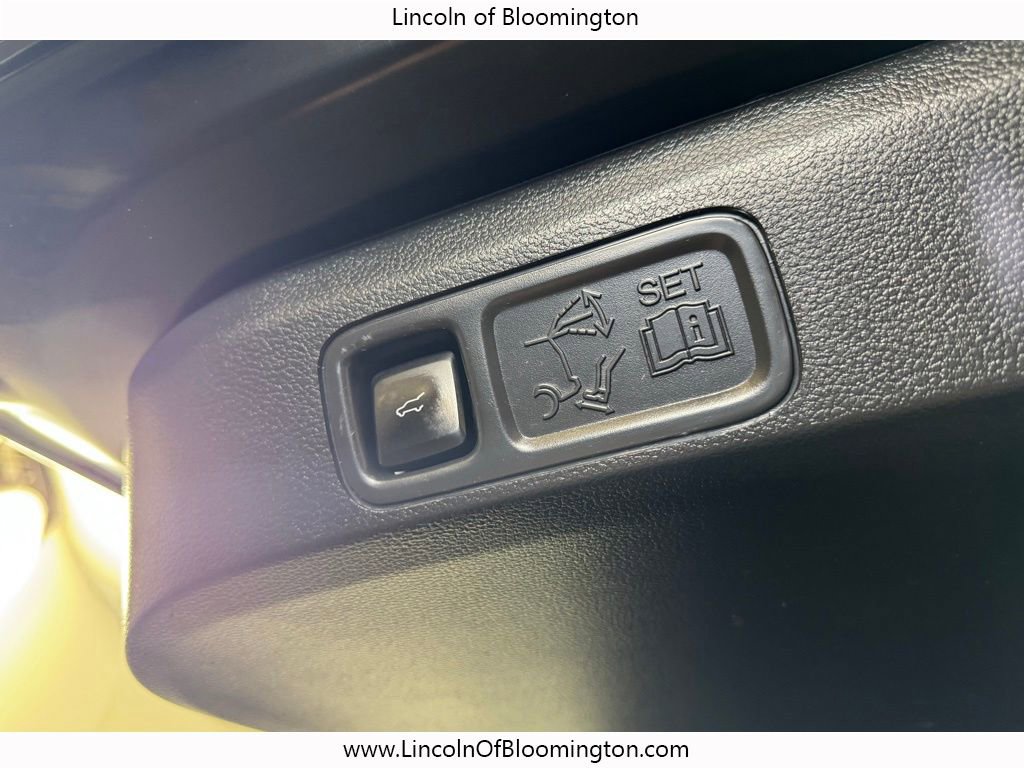 Used 2023 Lincoln Navigator L Reserve AWD/4WD image 64