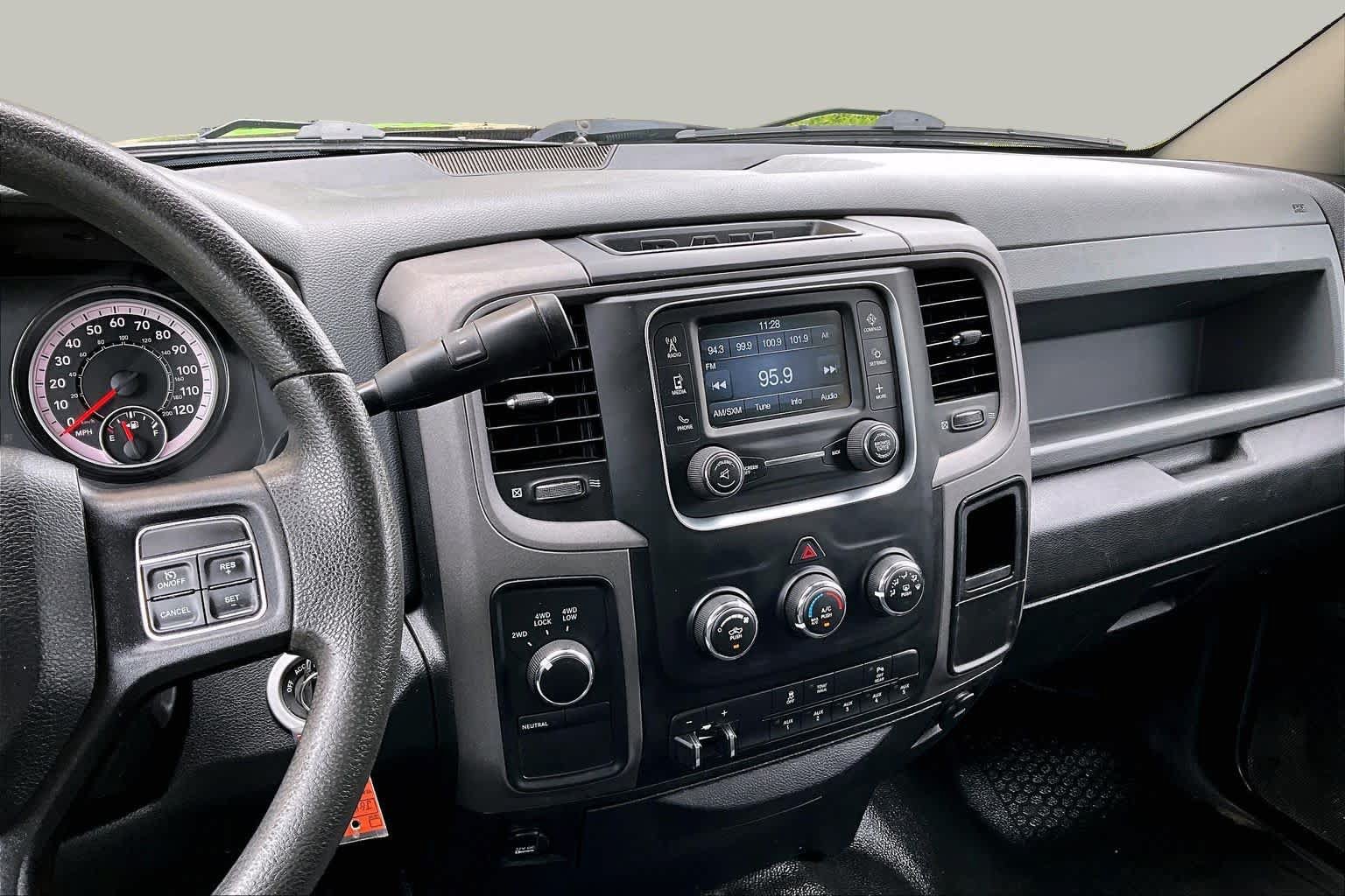 Used 2018 RAM 2500 Tradesman w/ Snow Chief Group AWD/4WD image 10