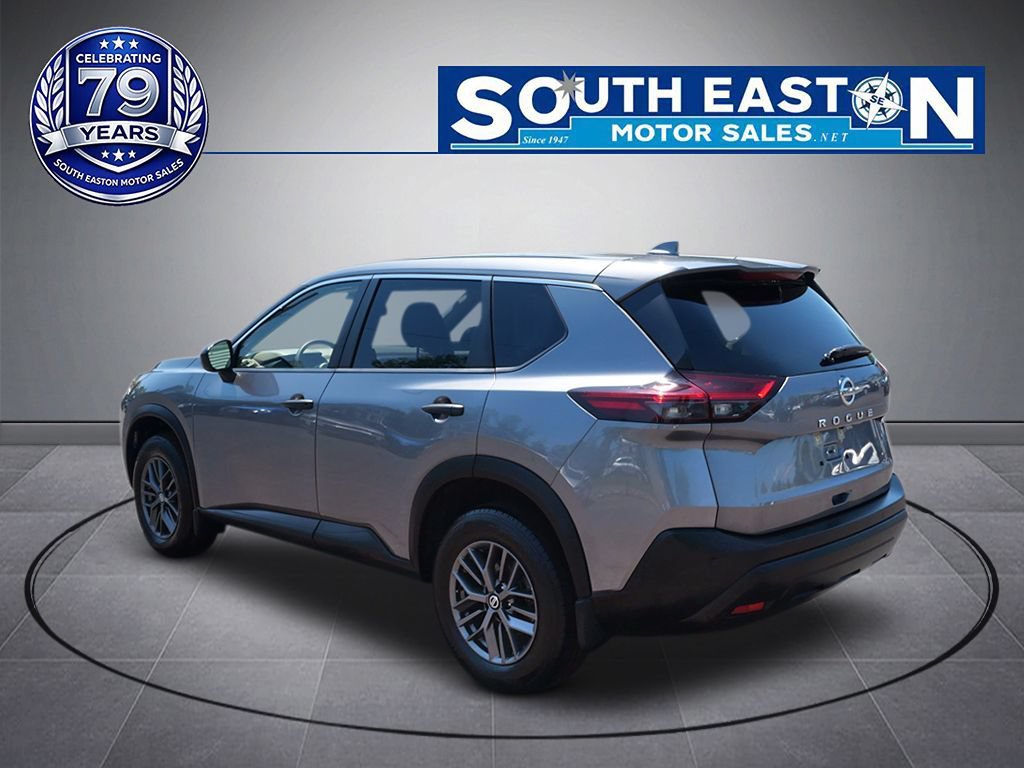 Used 2021 Nissan Rogue S FWD image 5