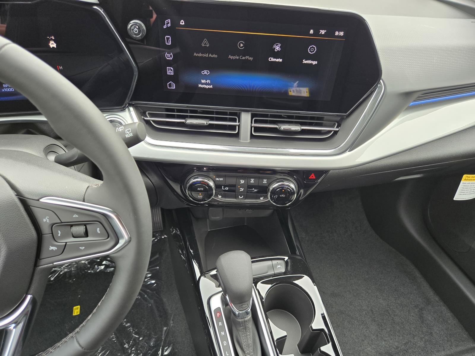 New 2026 Chevrolet Trax LT w/ LT Convenience Package FWD image 22